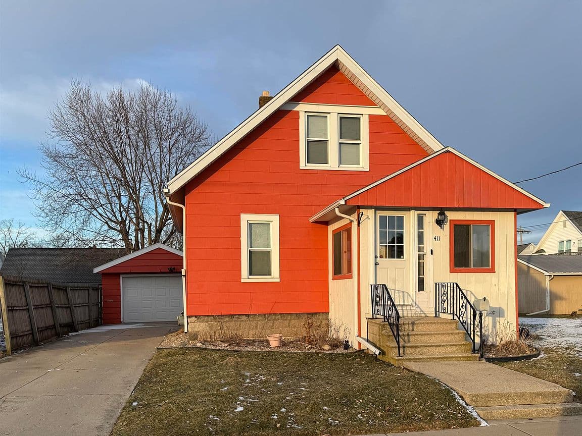 Primary listing photo