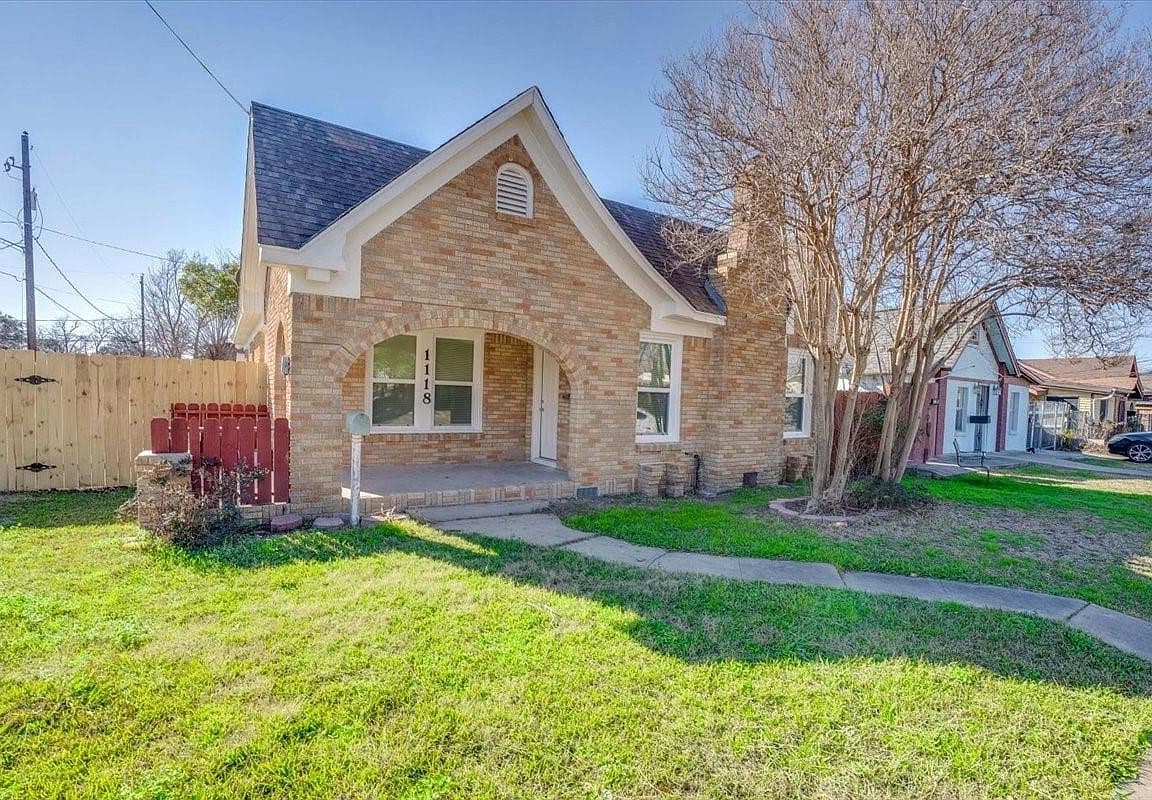 Primary listing photo