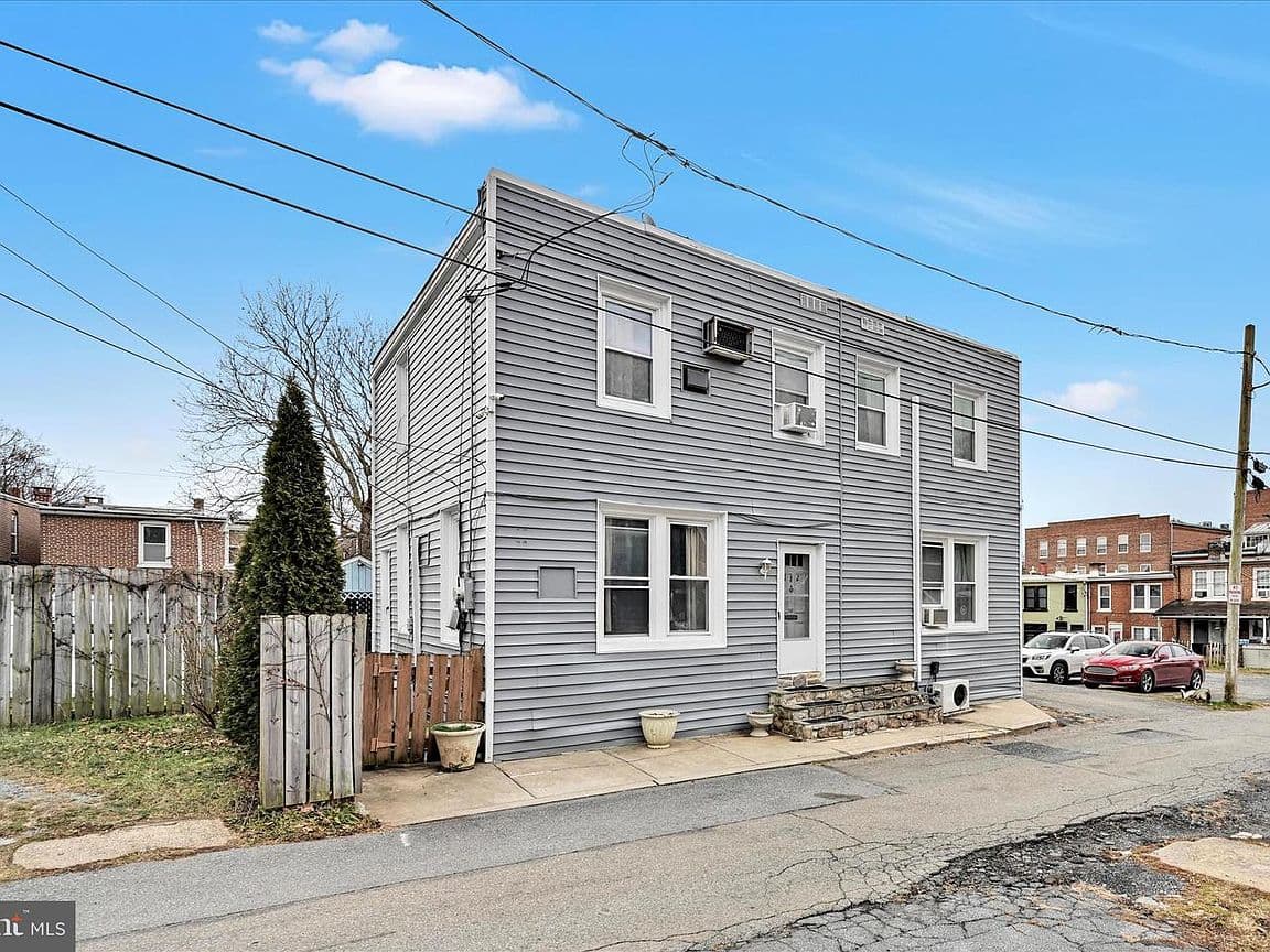 Primary listing photo