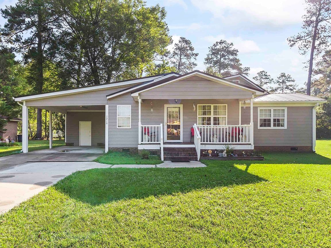 Primary listing photo