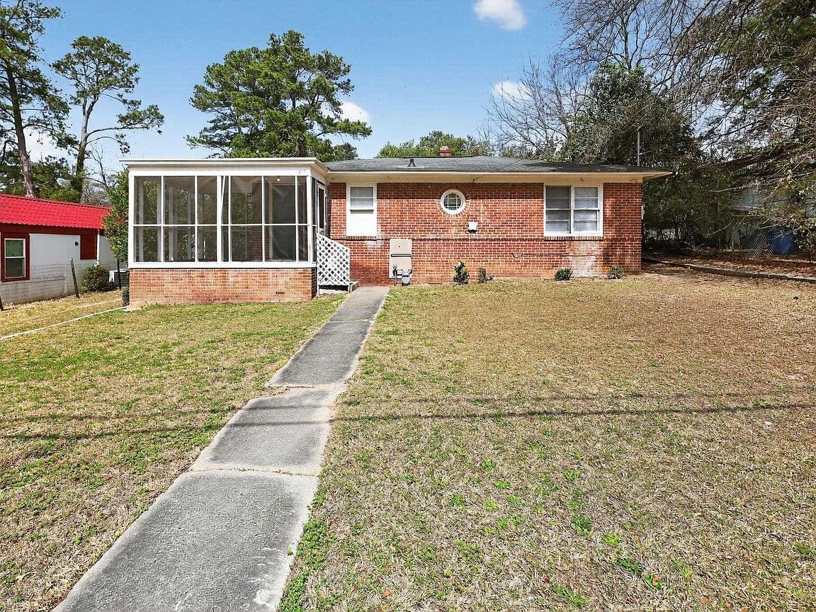 Primary listing photo