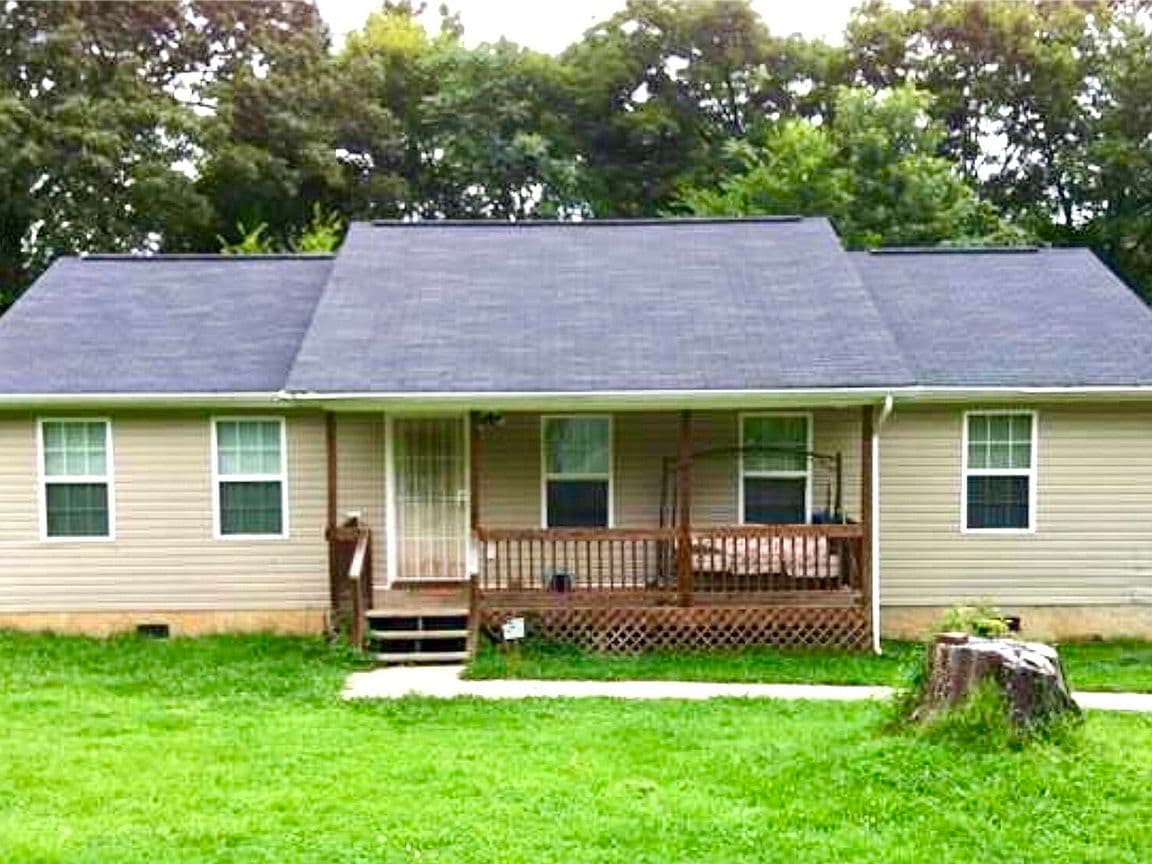 Primary listing photo