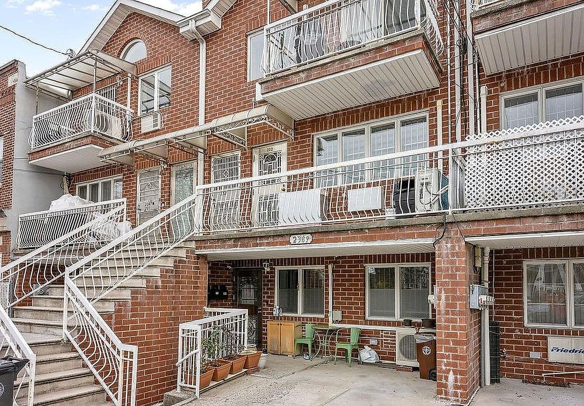 Primary listing photo