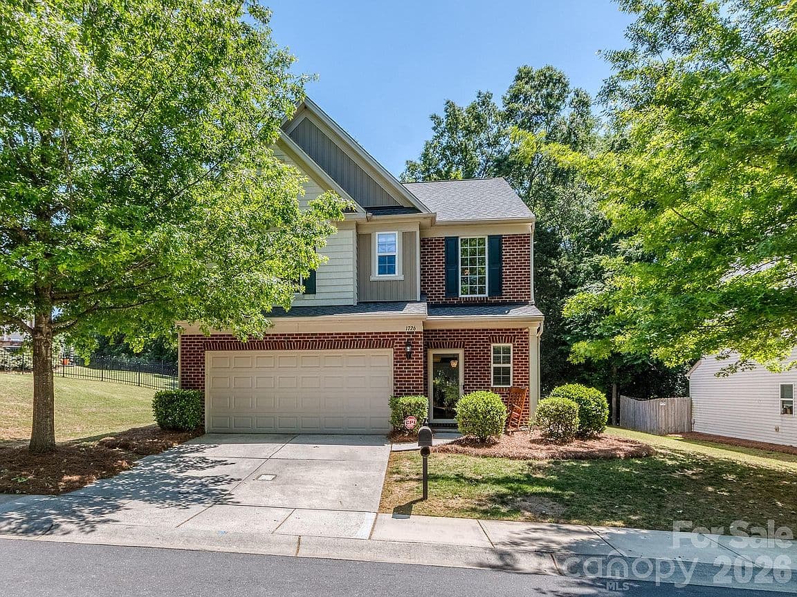 Primary listing photo