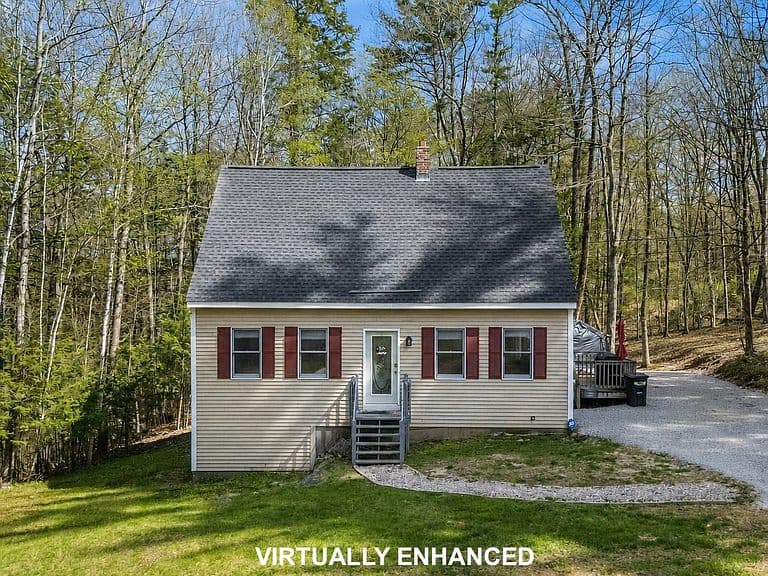 Listing photo 3