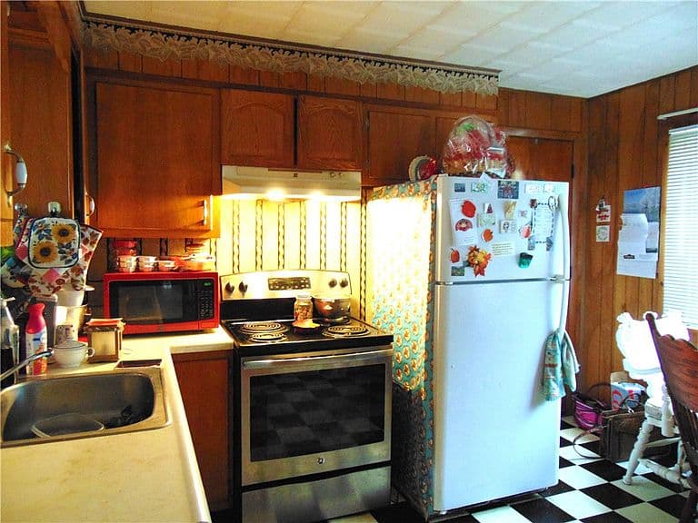 Listing photo 5
