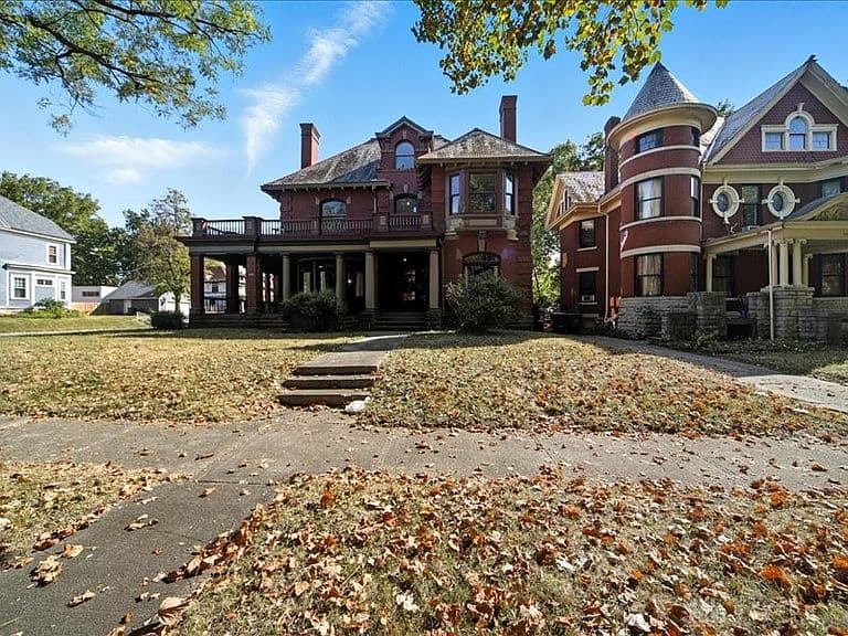 Listing photo 4