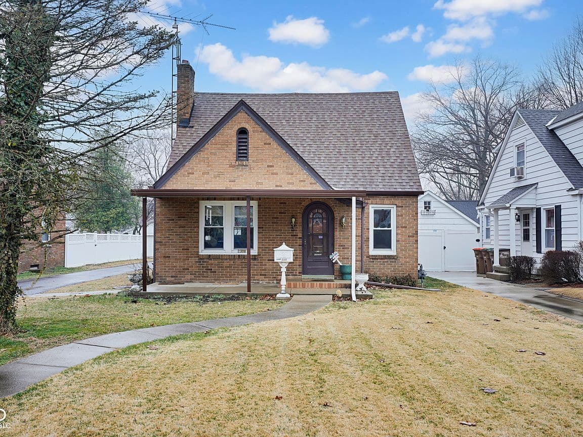 Primary listing photo