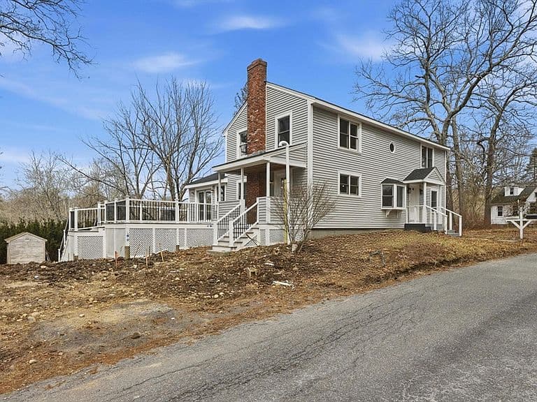 Listing photo 3