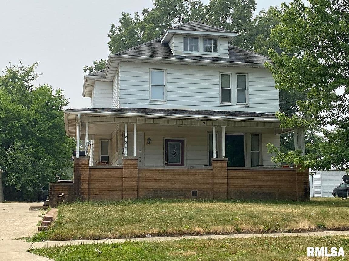 Primary listing photo