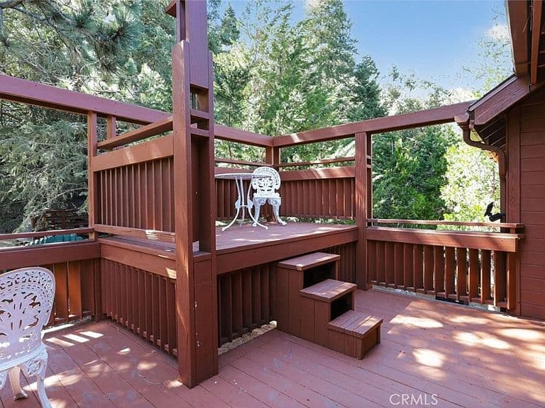 Listing photo 4