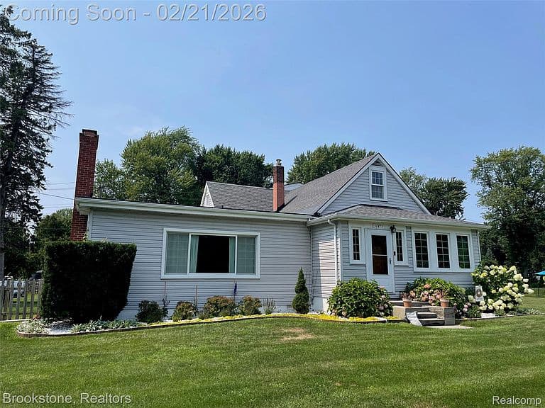 Listing photo 4