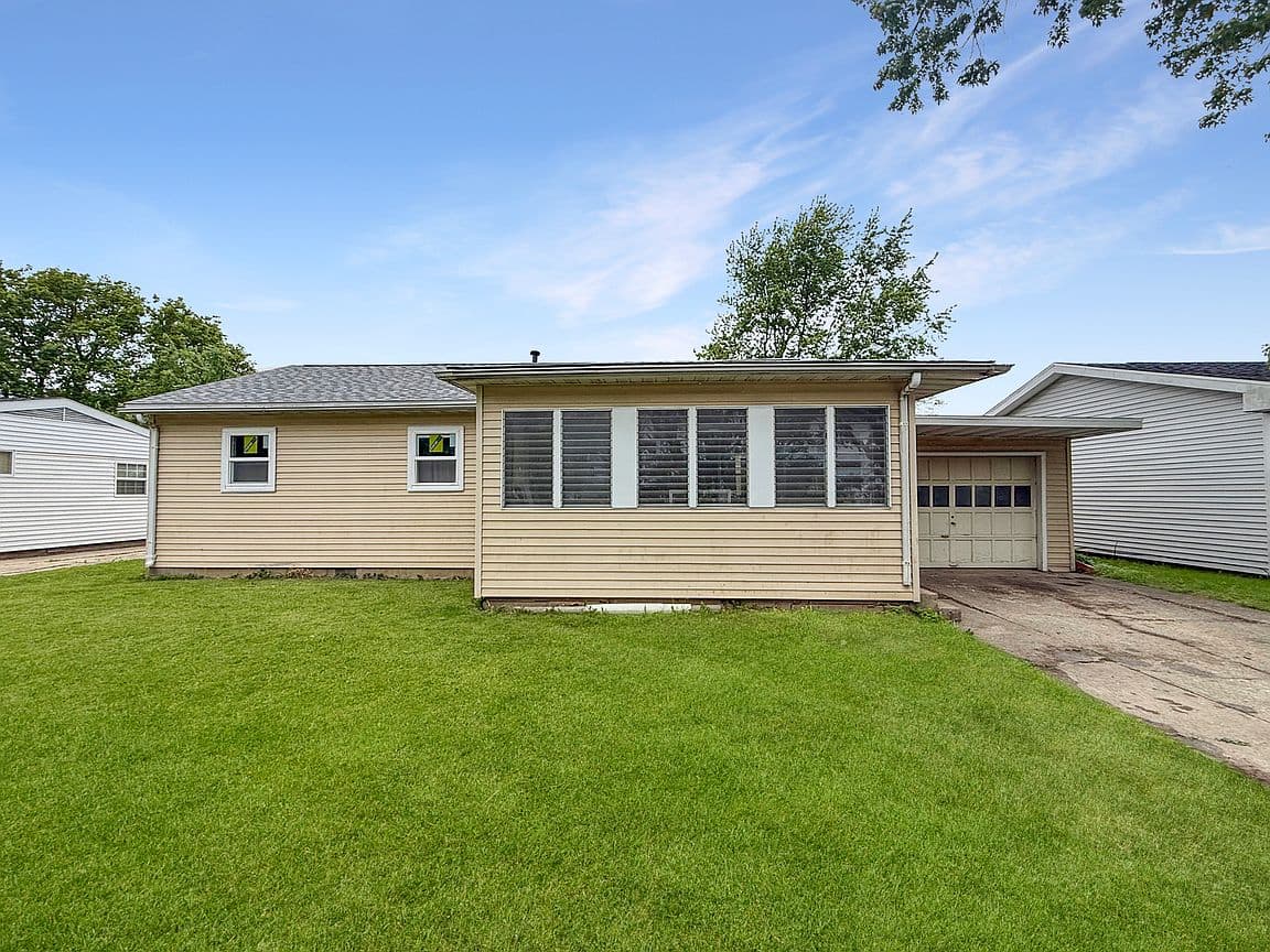 Primary listing photo