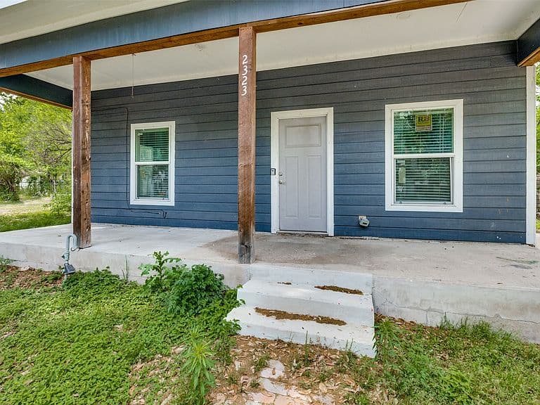 Listing photo 4