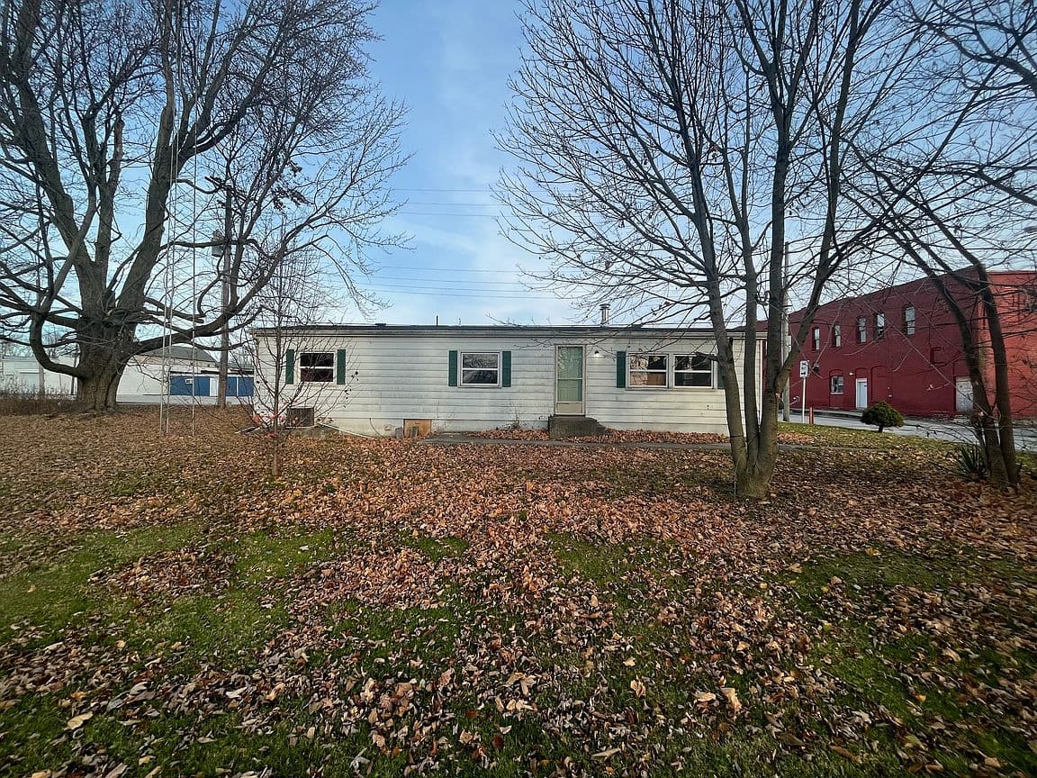 Primary listing photo