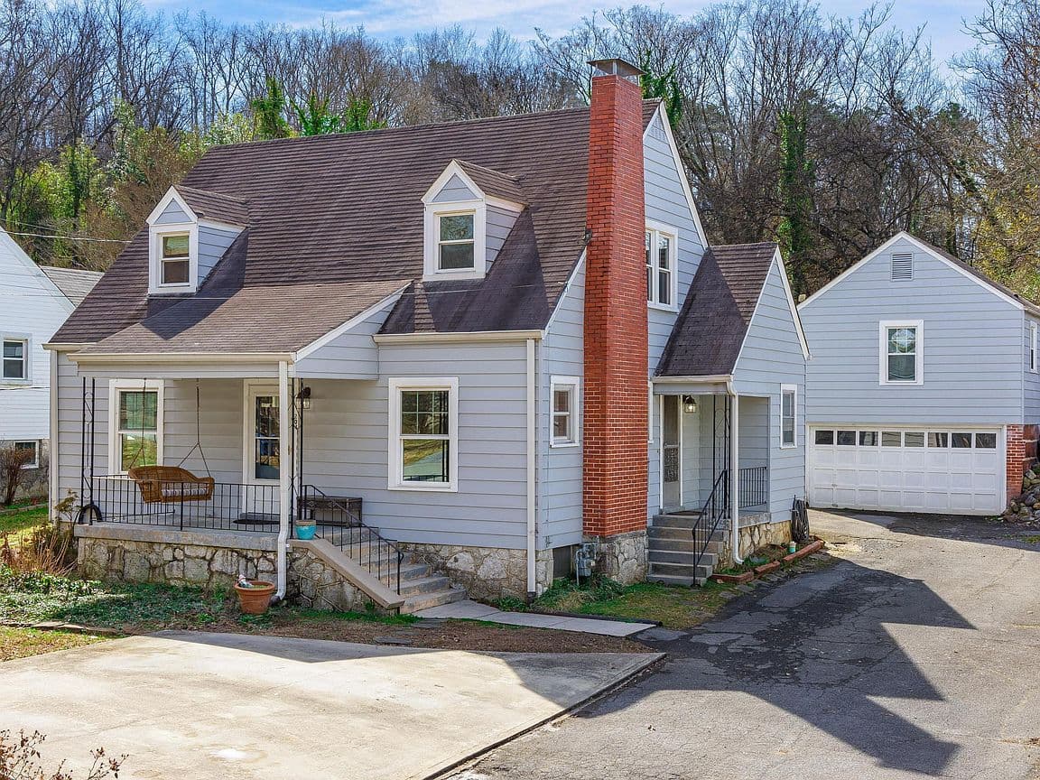 Primary listing photo
