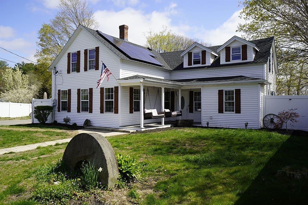 Primary listing photo