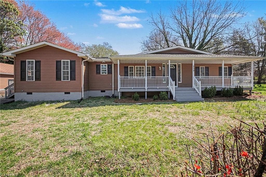 Primary listing photo