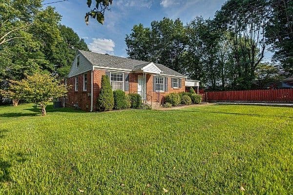 Primary listing photo