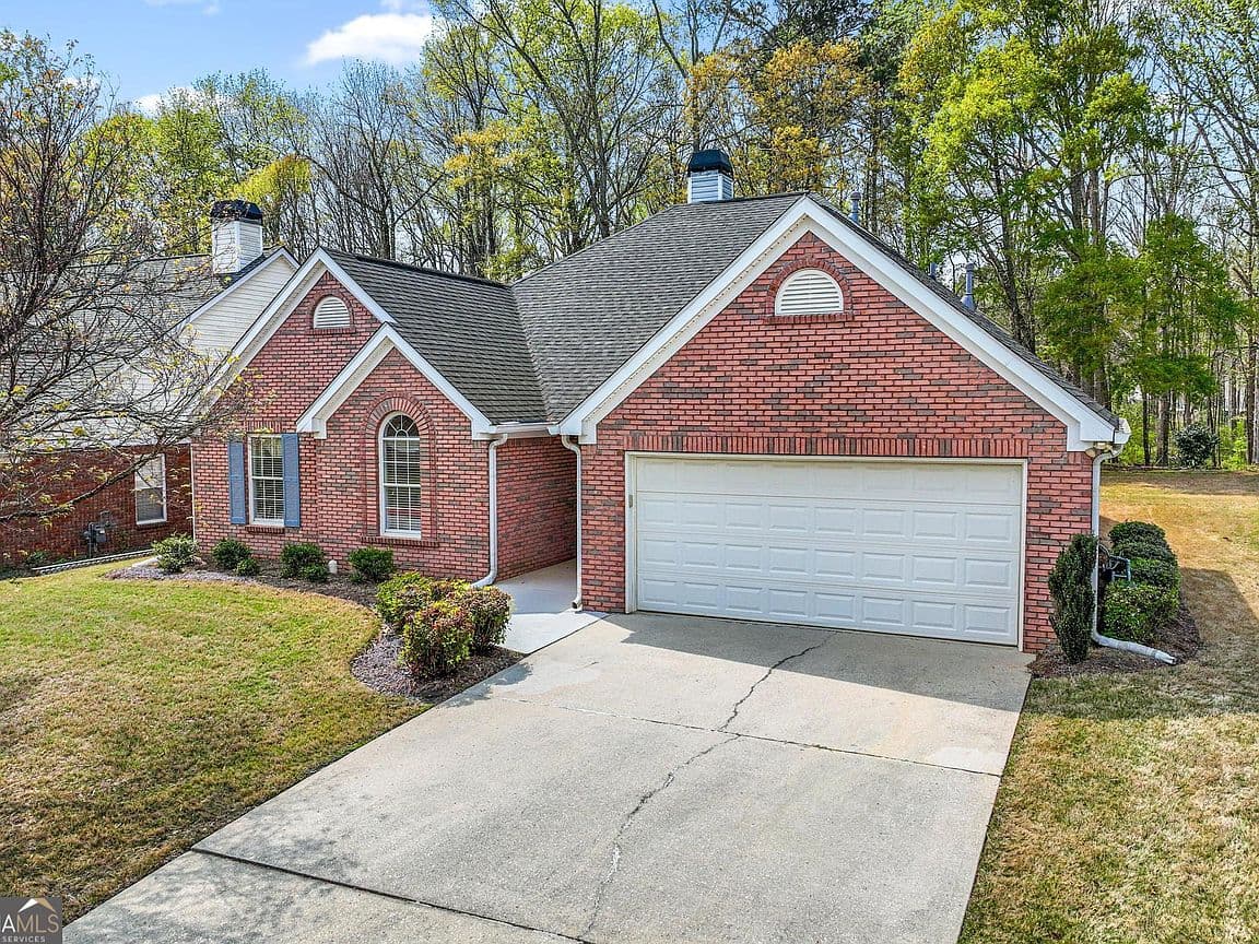 Primary listing photo