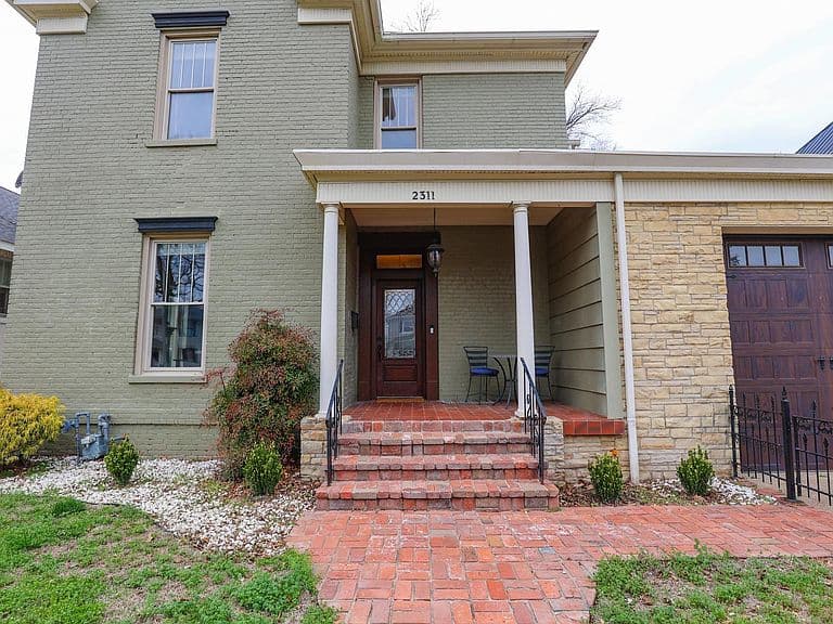 Listing photo 5