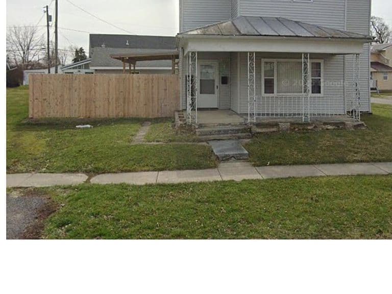 Listing photo