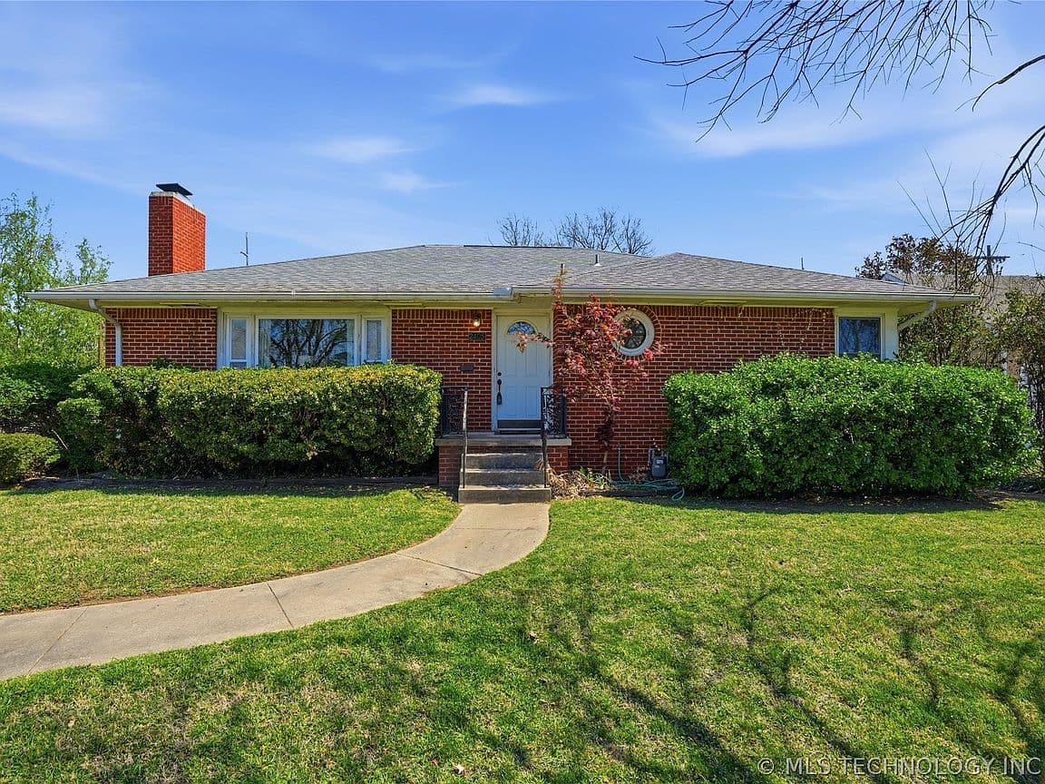 Primary listing photo