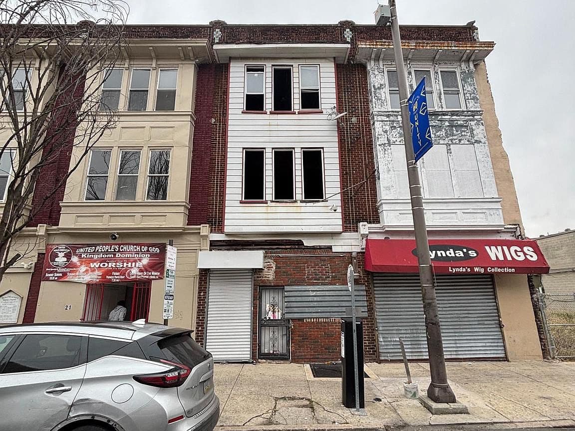 Primary listing photo