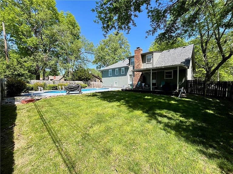 Listing photo 4
