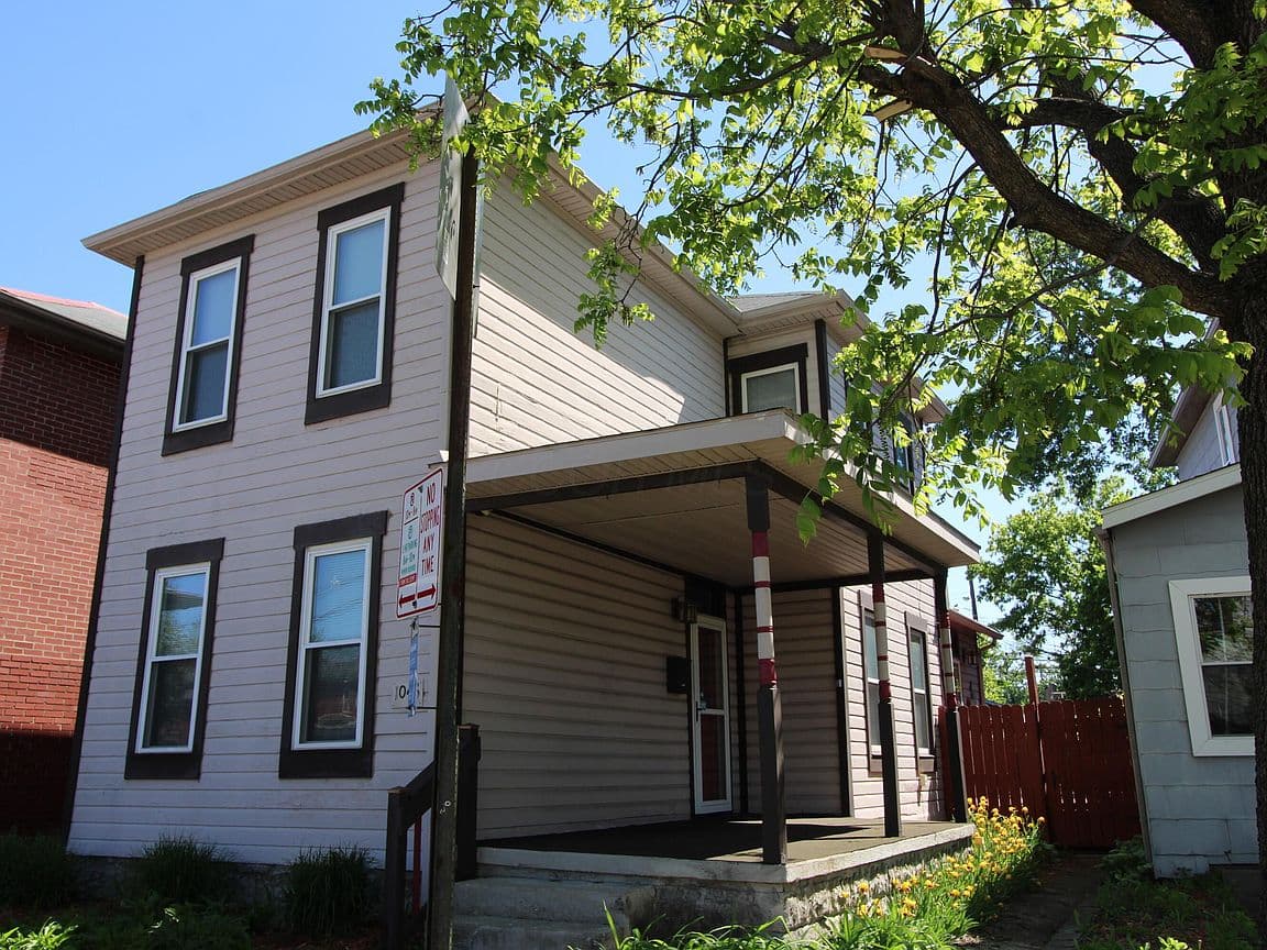Primary listing photo