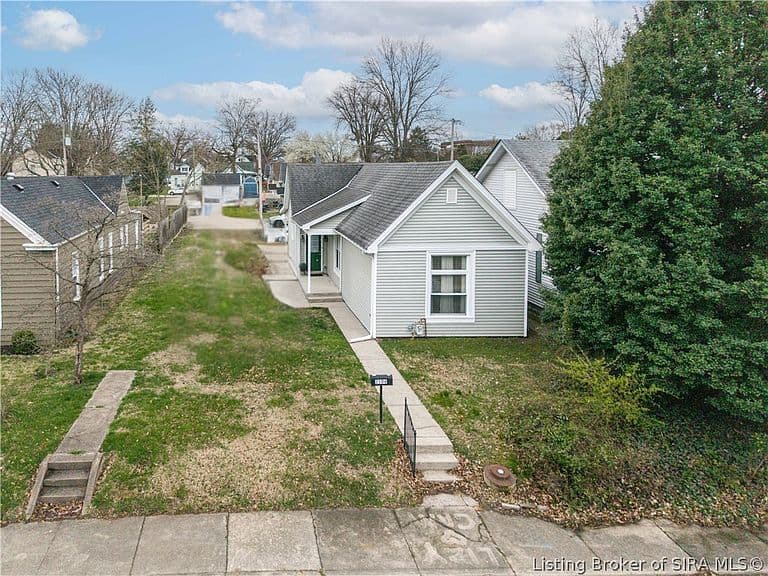 Listing photo 4