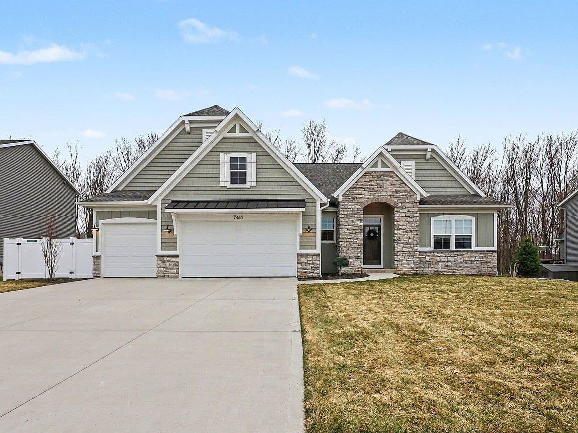 Primary listing photo