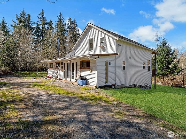 Listing photo
