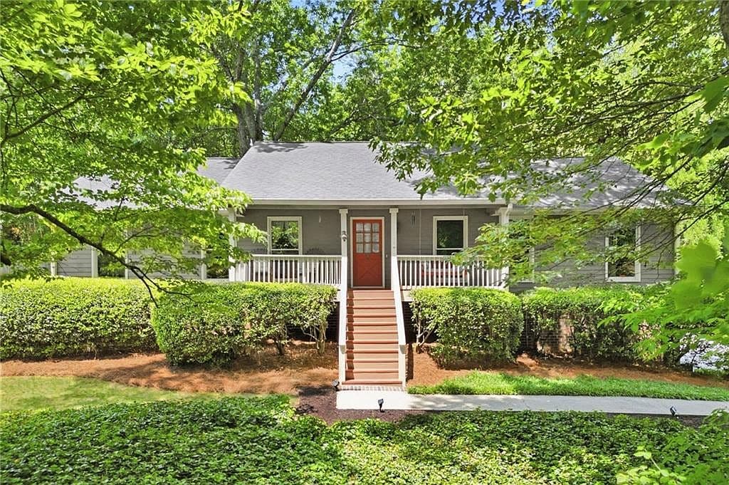 Primary listing photo