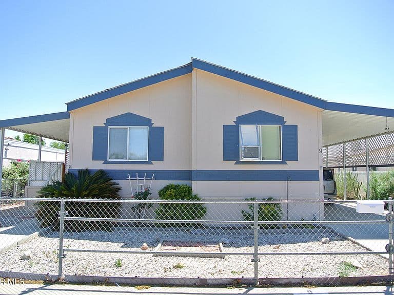 Listing photo