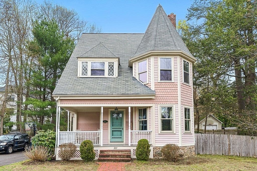 Primary listing photo