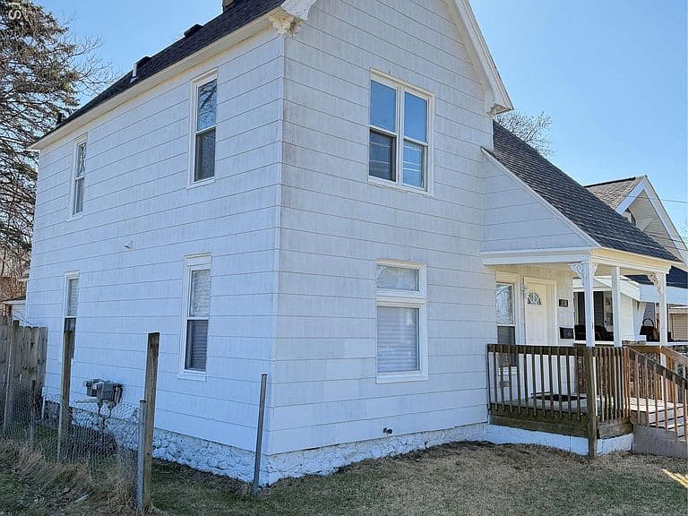 Listing photo 4