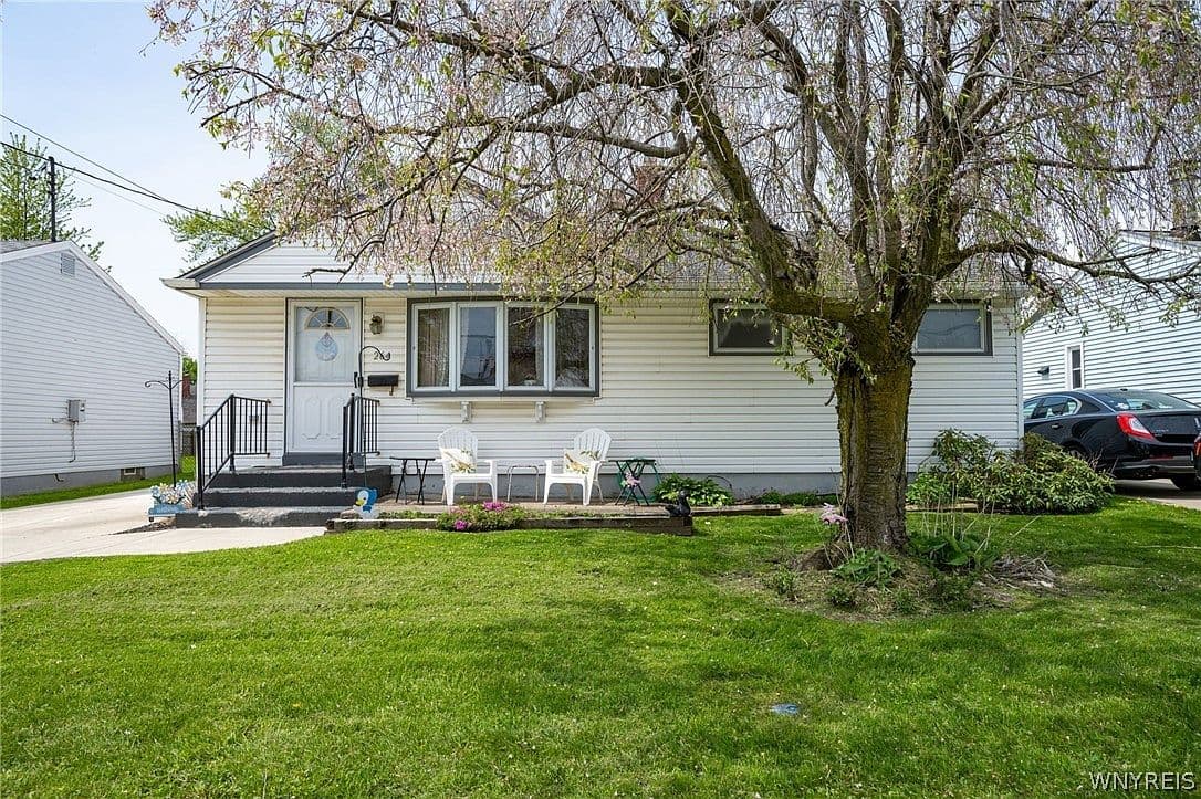 Primary listing photo