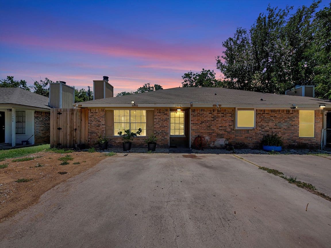 Primary listing photo