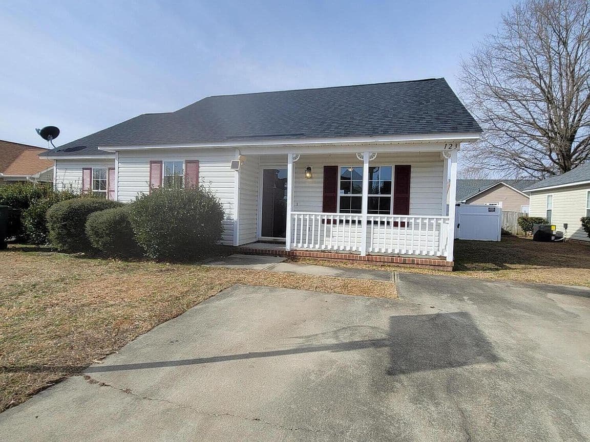 Primary listing photo