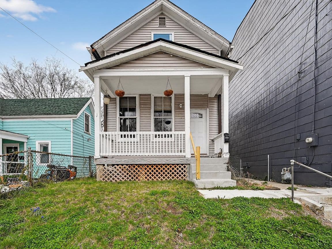 Primary listing photo