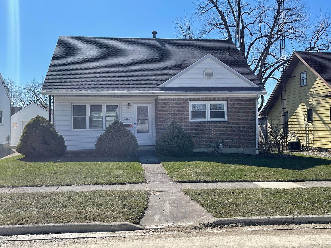 Primary listing photo