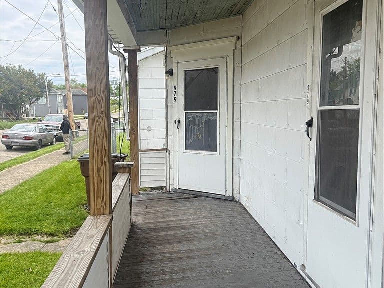 Listing photo 4