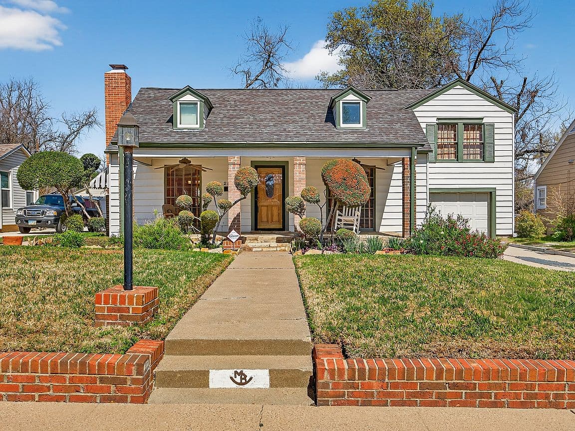 Primary listing photo