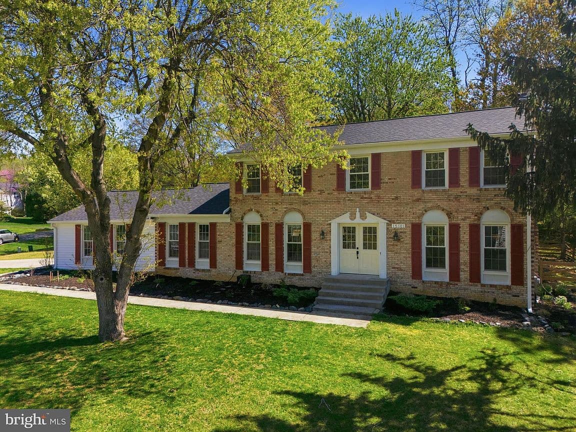 Primary listing photo