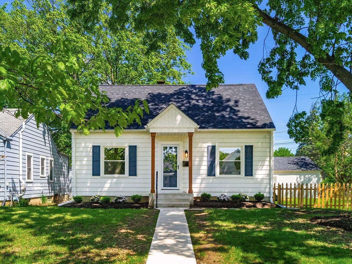 Primary listing photo