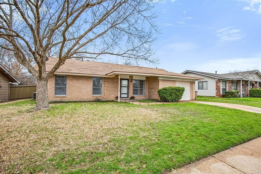Primary listing photo