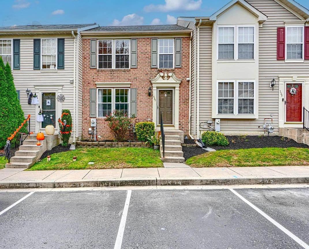 Primary listing photo