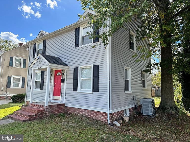 Listing photo 4