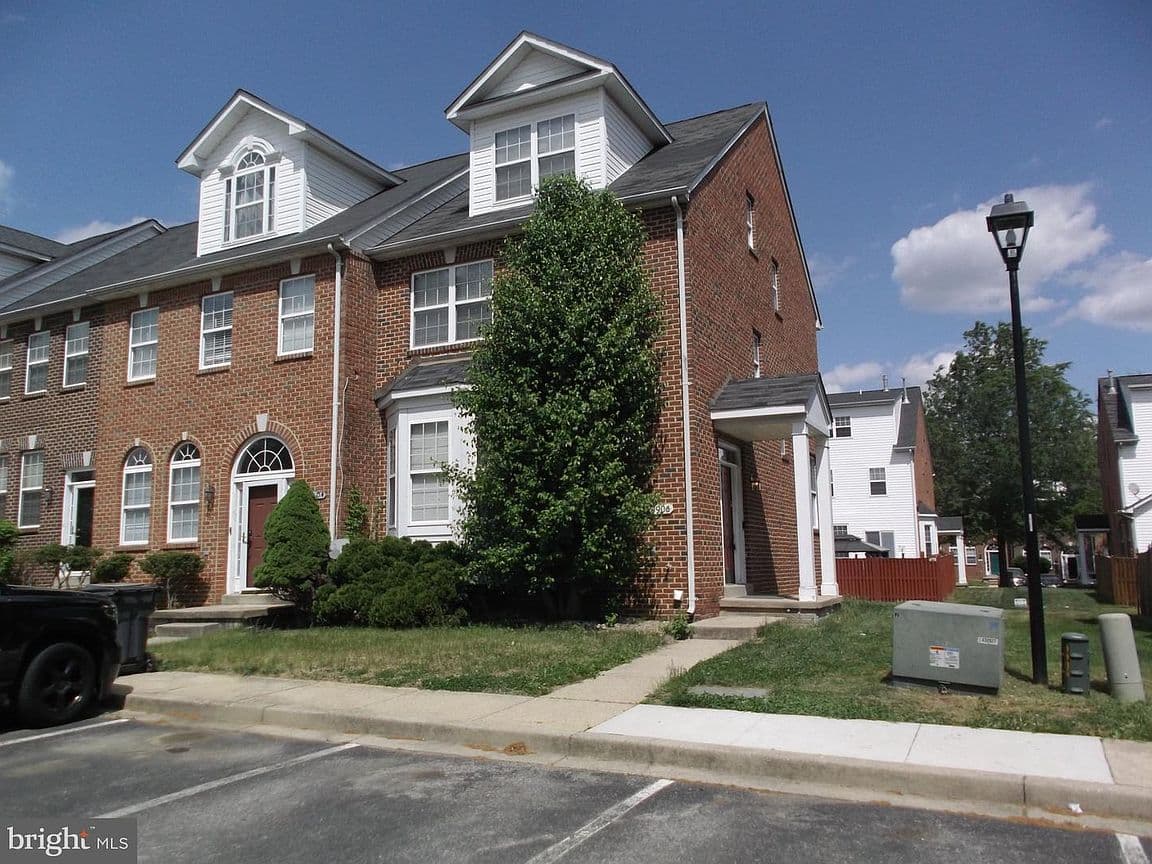 Primary listing photo